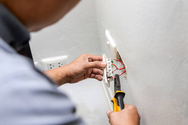 Best Commercial Electrician Services  in West Baraboo, WI